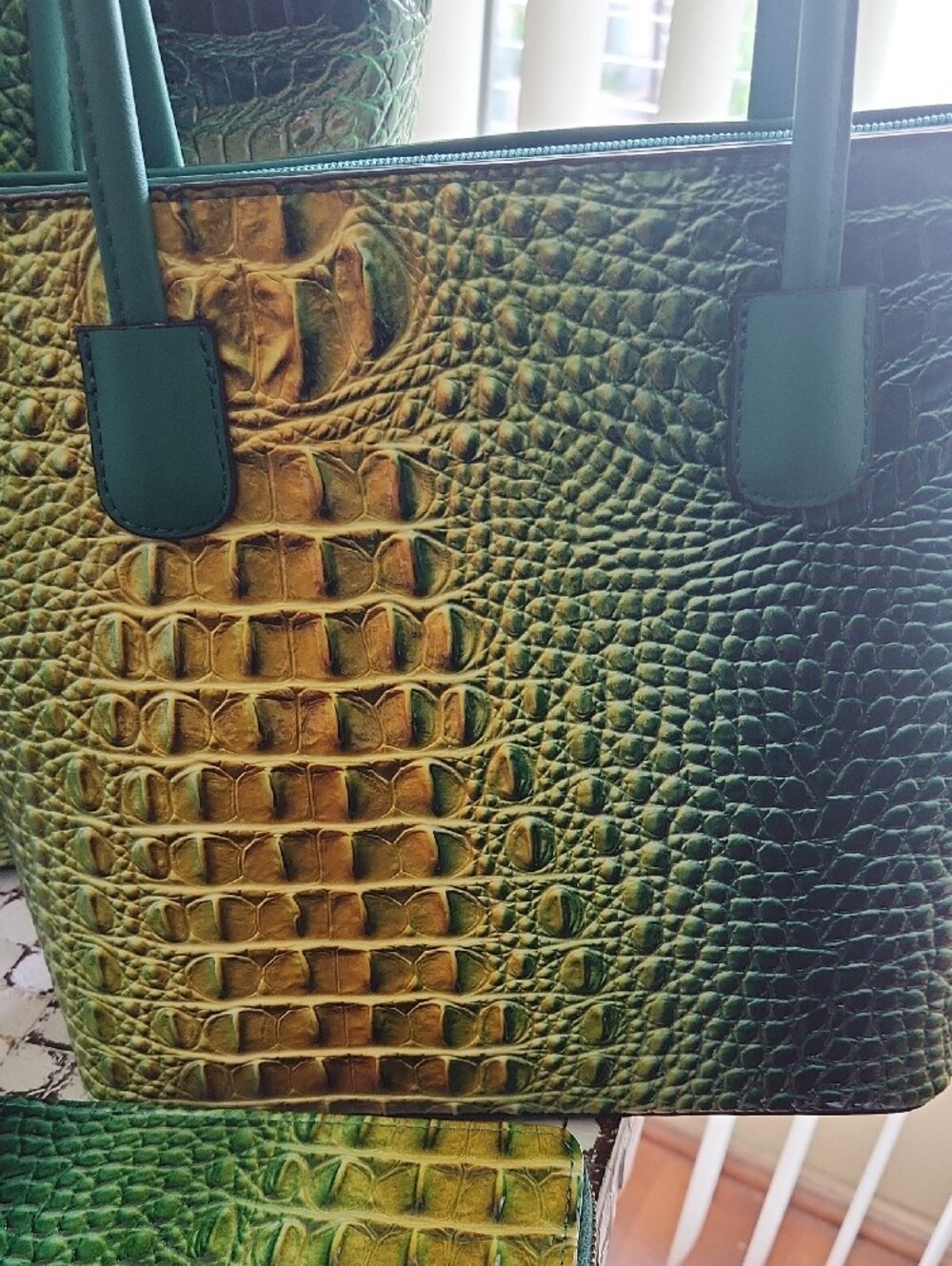 Green Croc-Embossed FashionTote and Wristlet 3 Piece Set - Picture 2 of 4